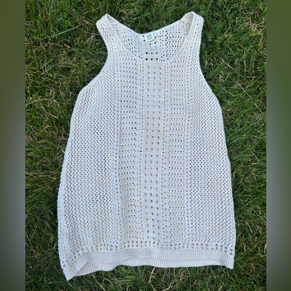 EUC crocheted cotton GAP top